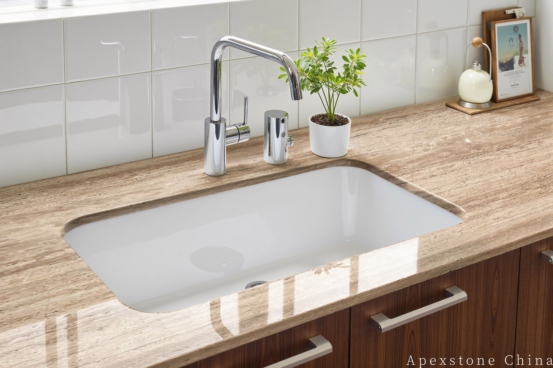 Soft Minimal: Warm White + Pale Oak