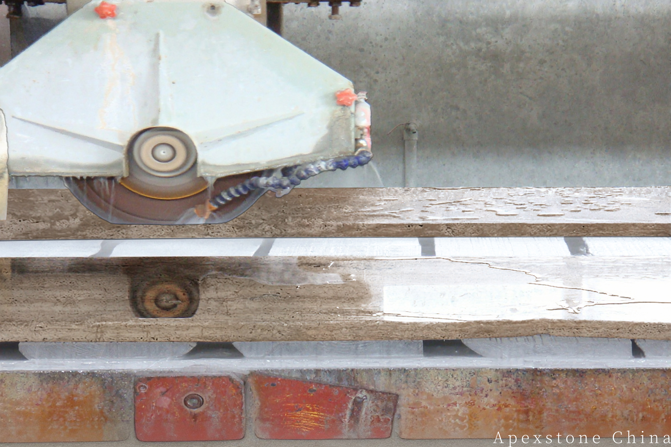 Travertine Romano thick slab cutting