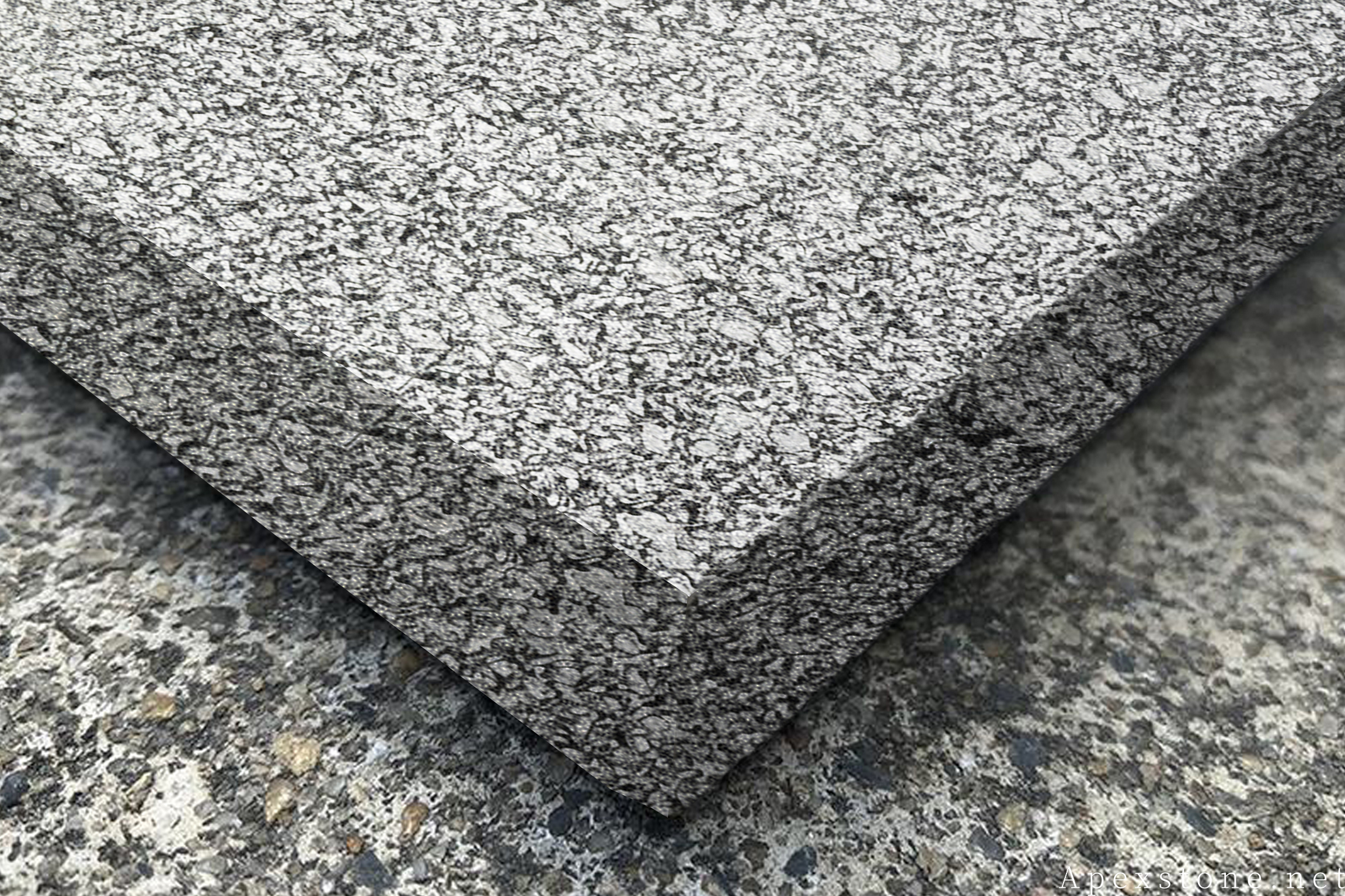 Sea Wave Granite garden pavers