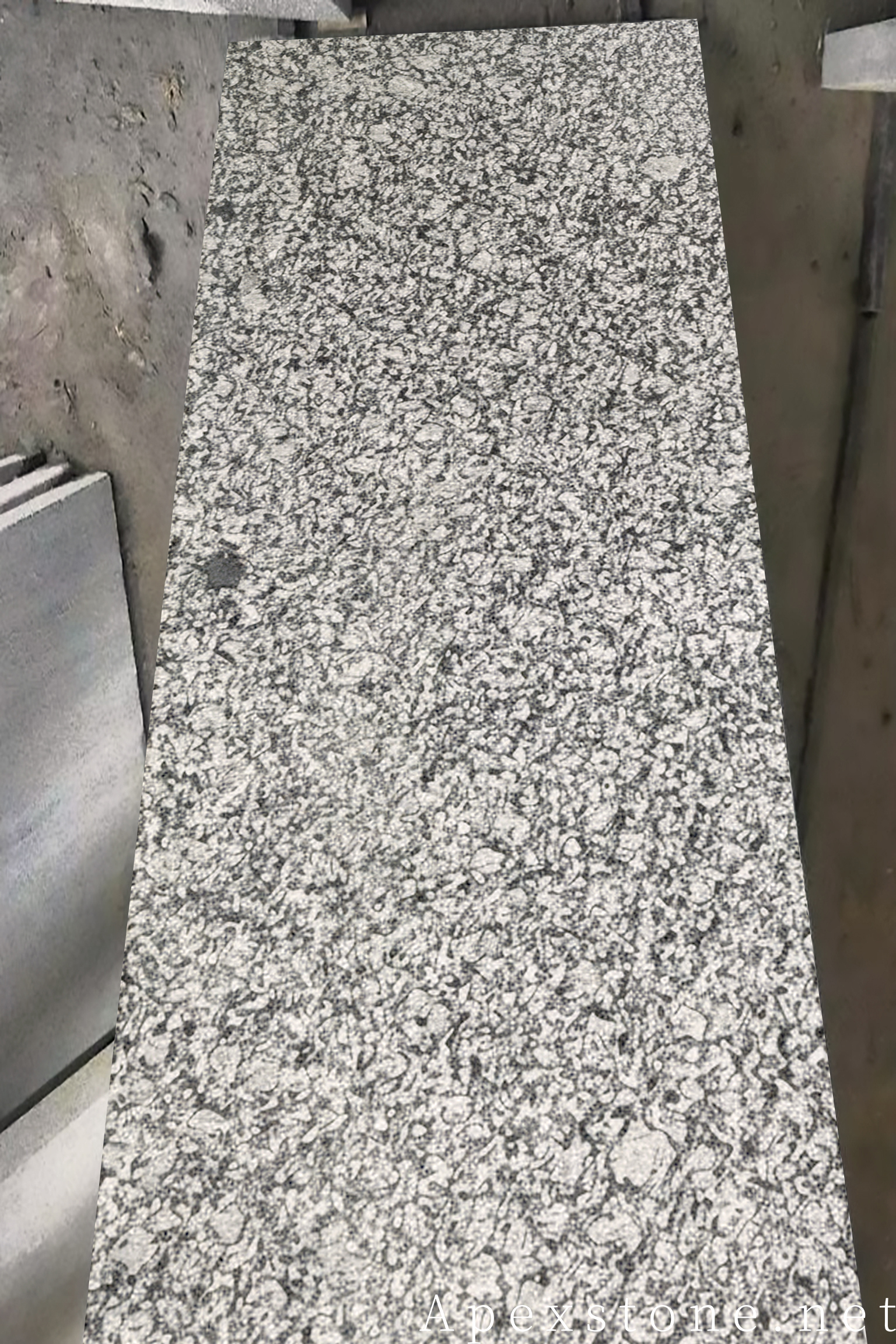 Sea Wave Granite Pool Coping & Surround - Outdoor Pool Edging Granite Pool Coping