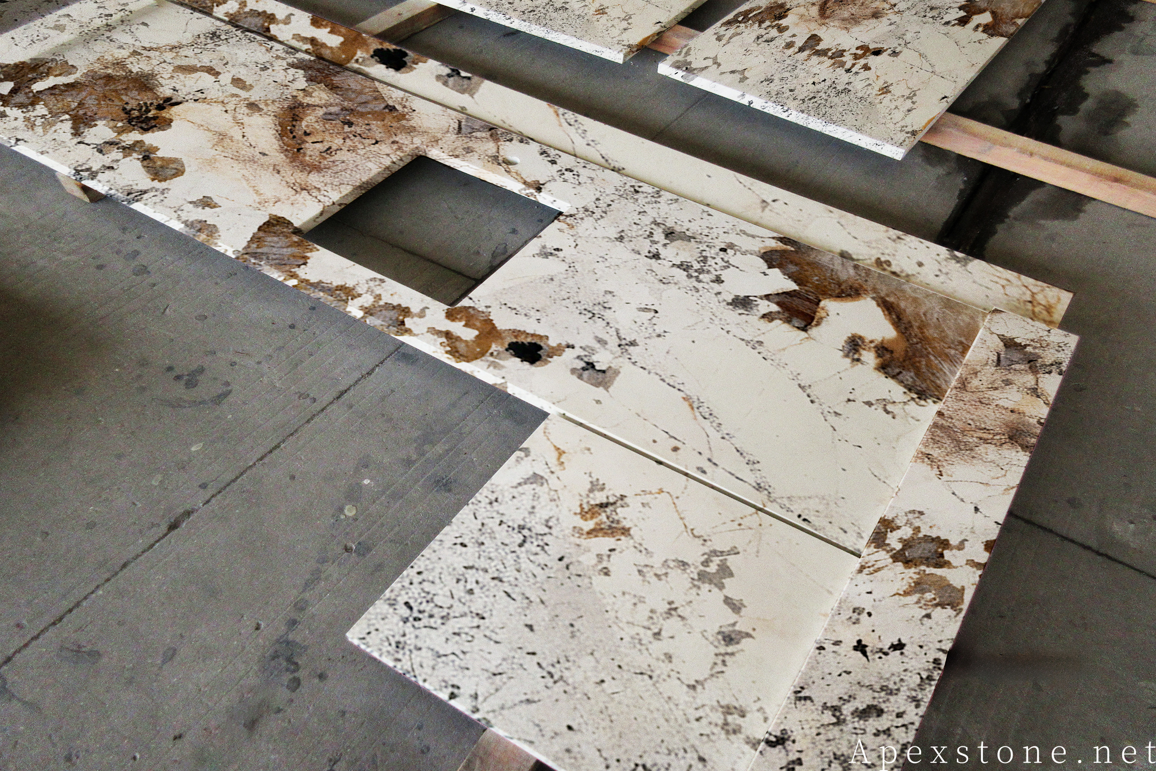 Finished Pandora quartzite countertops