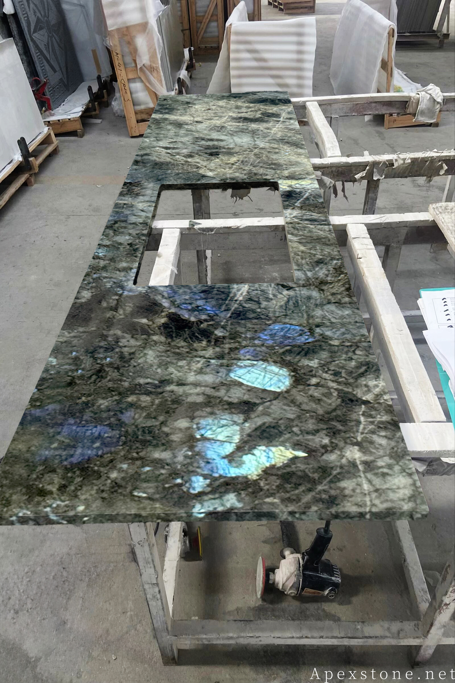 Kitchen Countertop & Island