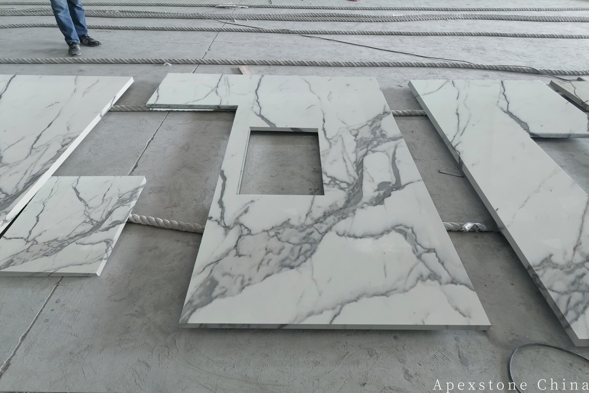 Calacatta White Marble Countertops & Islands Calacatta White Countertop