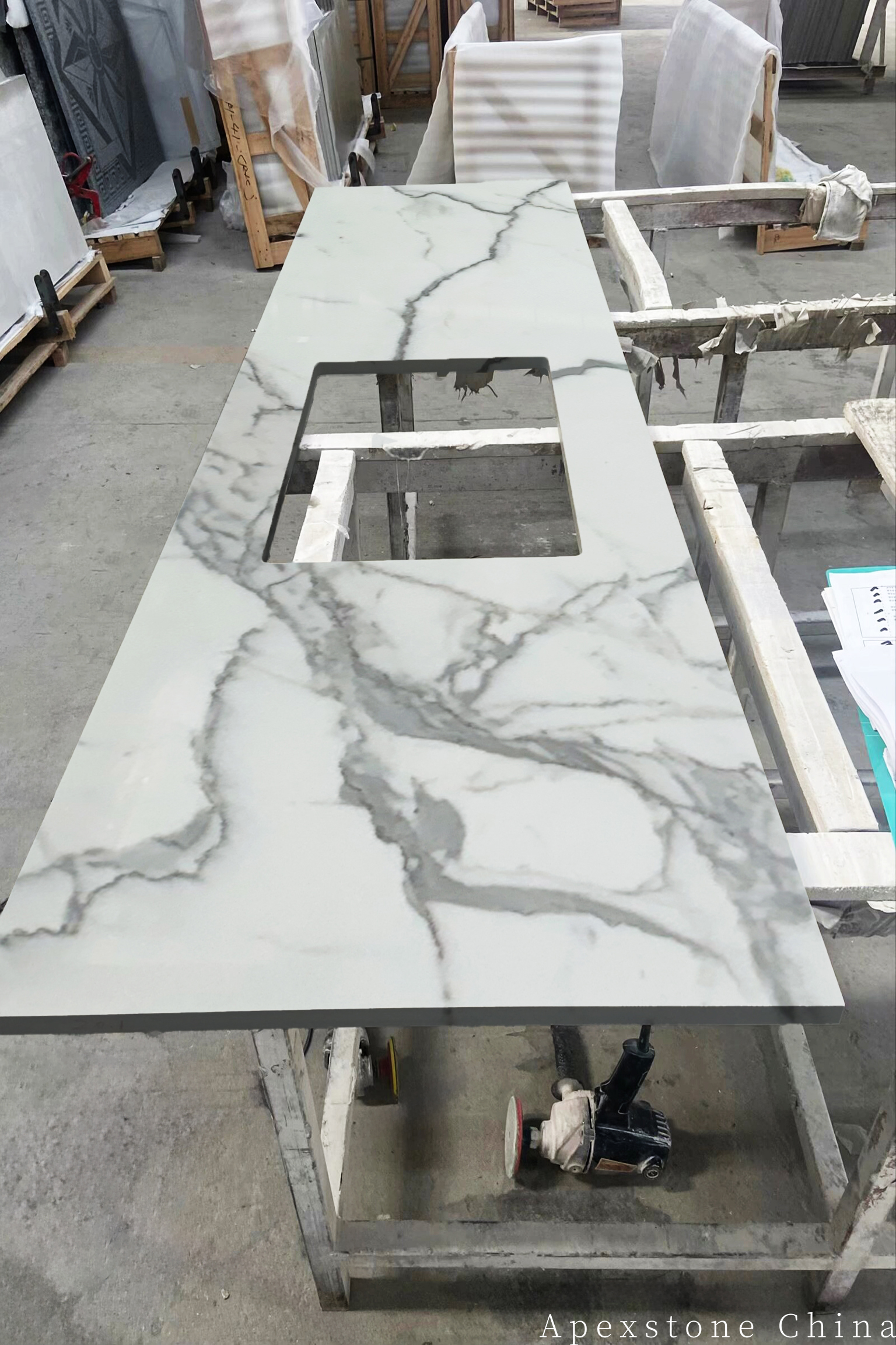 Calacatta White kitchen countertop with vein-mapped working zones